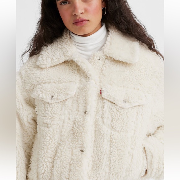 Levi's® Plush Faux Shearling Trucker Jacket Coconut Milk Ivory NWT - Picture 5 of 5